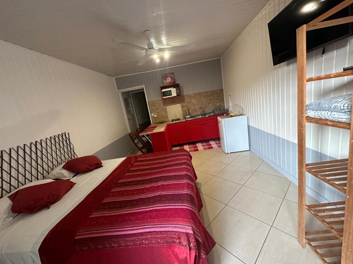 B&B Tontout'Ailes Le Cosy La Tontouta Экстерьер фото